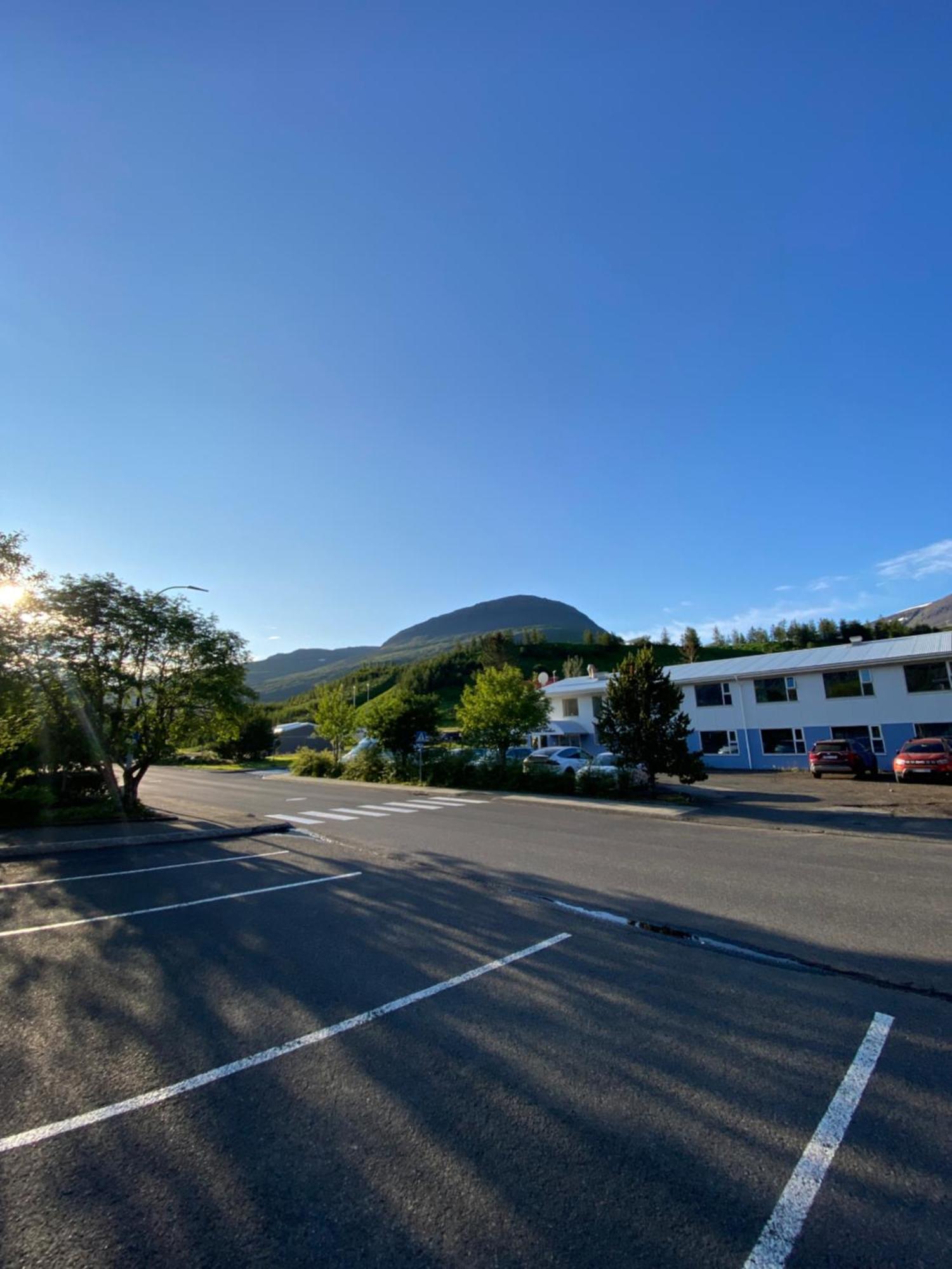 Hotel Austur Reydarfjordur Exteriör bild