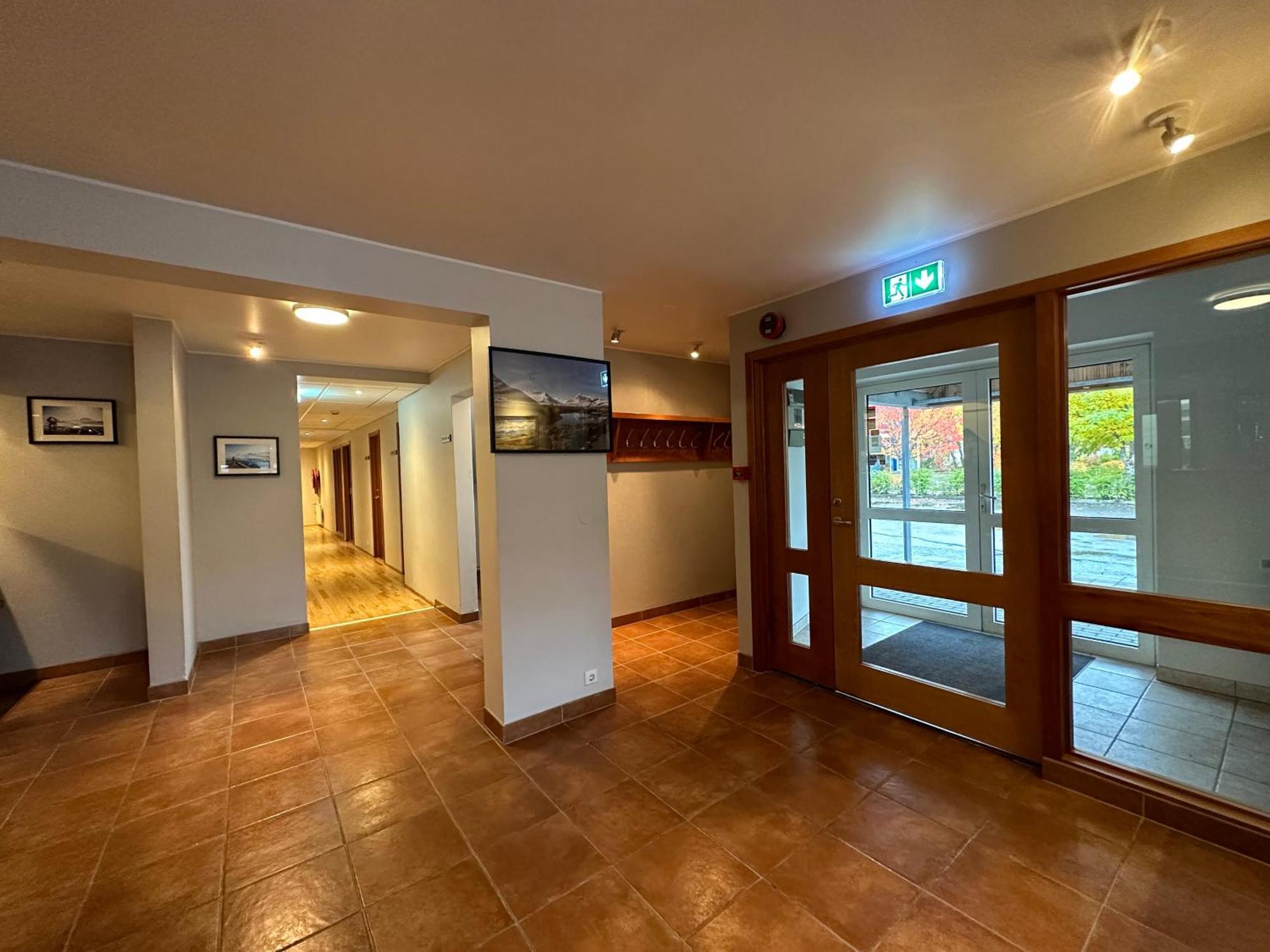 Hotel Austur Reydarfjordur Exteriör bild