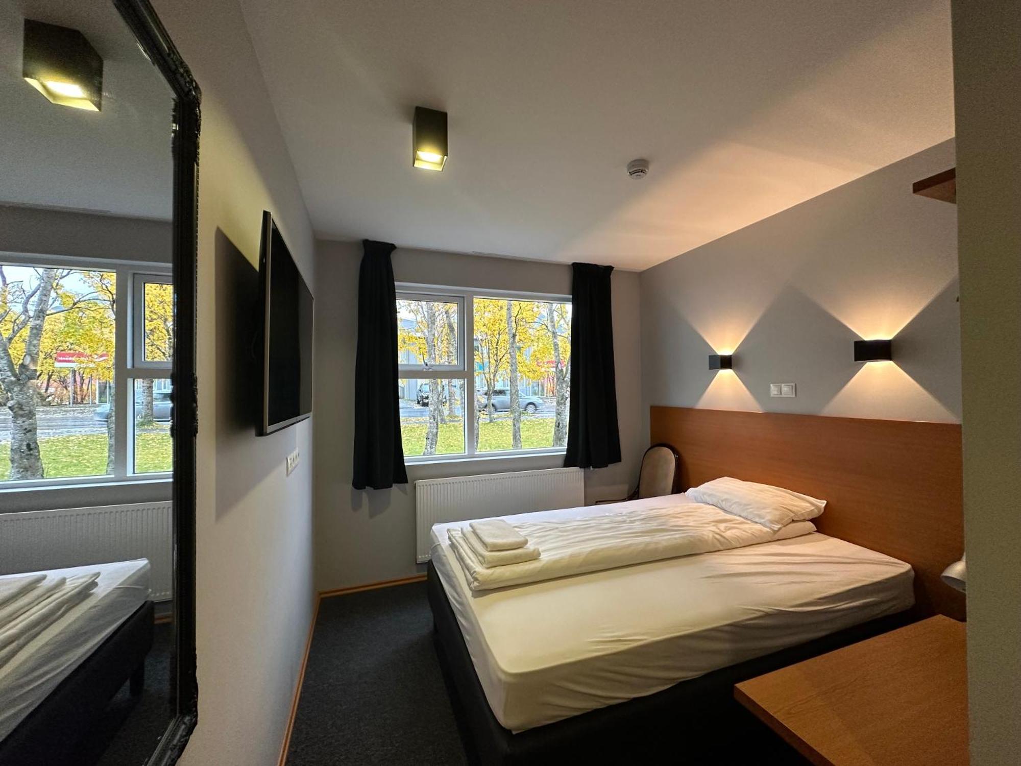 Hotel Austur Reydarfjordur Exteriör bild